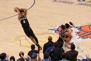 还是这剧本？马刺首节以23-13领先尼克斯 连续5场首节都领先过10+